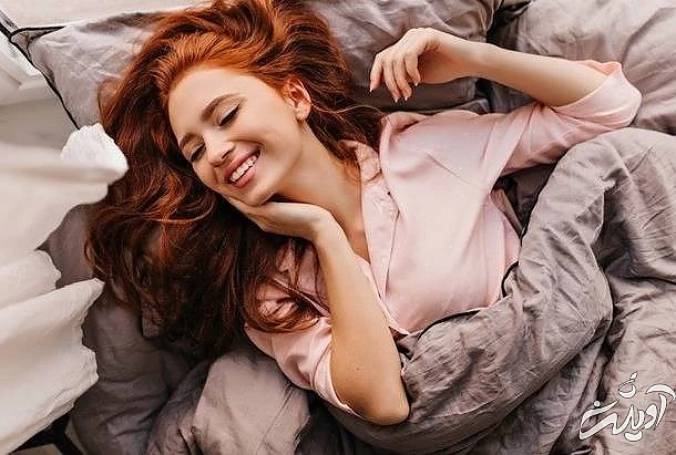 خوابیدن با آرایش و پیری پوست خوابیدن با آرایش